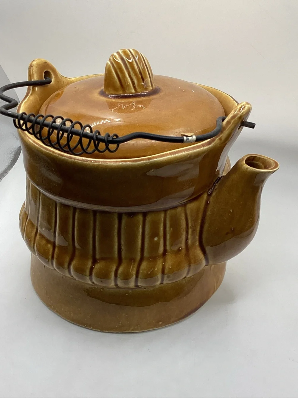 Vtg figural Benjamin Franklin decorative teapot or planter